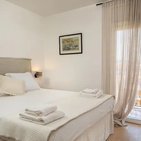Flateli Sant Antoni 6 Apartamento *